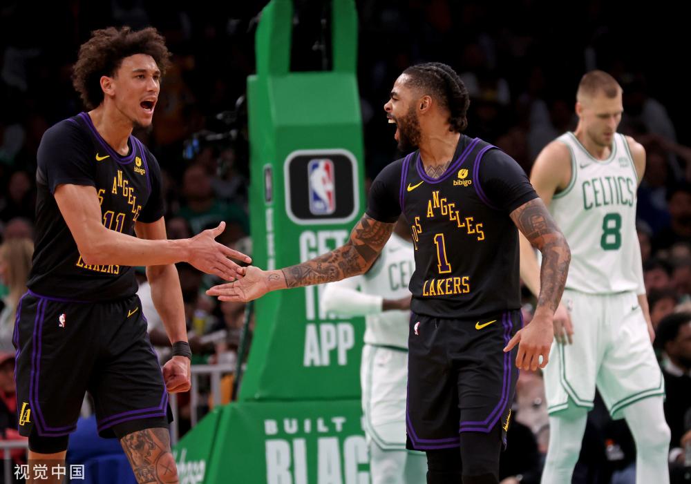 成为前场的 成为前场的