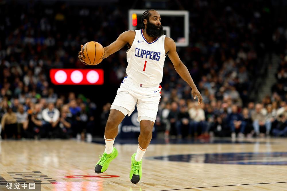 她具备强大 她具备强大